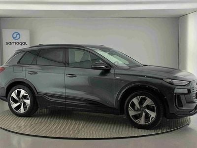 Cinzento Usado 2025 Audi Q6 e-tron Performance SUV | € 73.990
