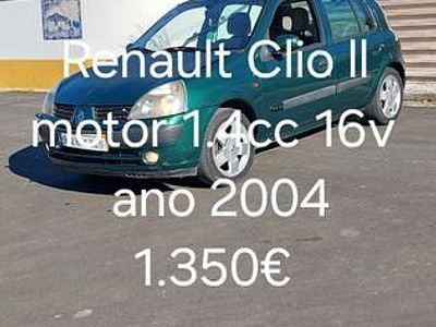 Usado 2004 Renault Clio II Sedan | € 1.350