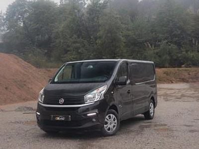 Usado Fiat Talento 144 HP (105 kW) 2017 Preto Monovolume