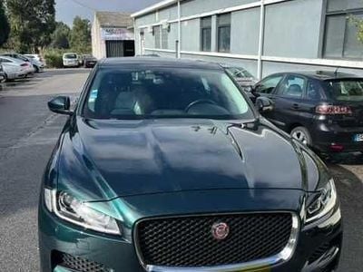 Usado Jaguar F-Pace Portfolio 180 HP (132 kW) 2016 SUV