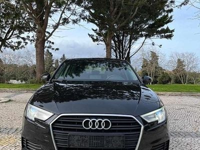 Preto Usado 2019 Audi A1 Sportback S-Line Citadino | € 14.900