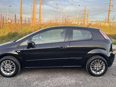 Usado 2011 Fiat Punto | € 4.000