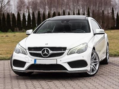 Branco Usado 2014 Mercedes E220 Coupé | € 22.500