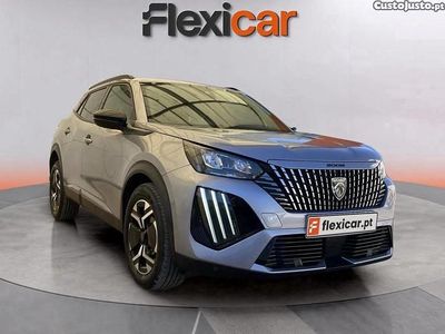 Cinza Usado 2024 Peugeot 2008 Allure SUV | € 20.790 (Preço justo)