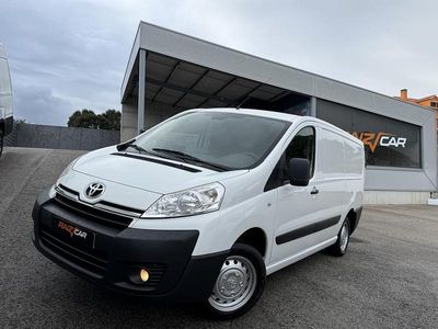 Branco Usado 2014 Toyota Proace Monovolume | € 14.860