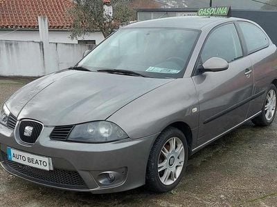 Cinzento Usado 2004 Seat Ibiza Citadino | € 1.890 (Bom preço)