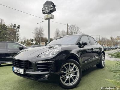 Porsche Macan S