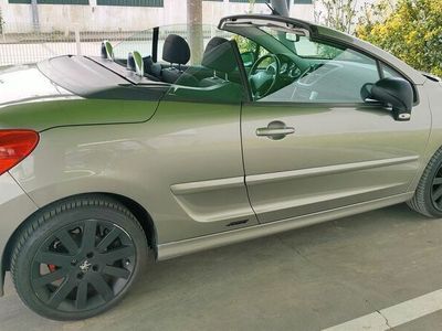 usado Peugeot 207 CC vai ser entregue ao stand último preço