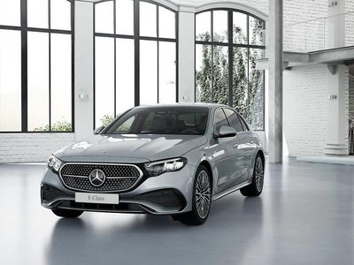 Novo Mercedes E300 313 HP (230 kW) 2025 Prateado Sedan