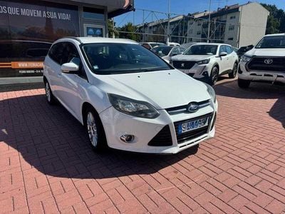 Usado Ford Focus Trend 115 HP (84 kW) 2011 Cinza Carrinha