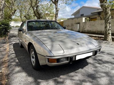 Porsche 924