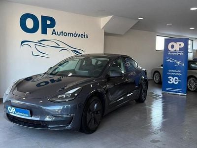 Cinza Usado 2023 Tesla Model 3 Sedan | € 31.950 (Preço justo)