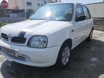 Branco Usado 2000 Nissan Micra Citadino | € 2.000