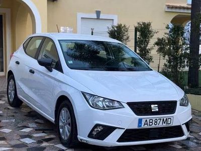 Usado Seat Ibiza Style 80 HP (58 kW) 2020 Branco Citadino
