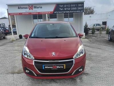 Vermelho Usado 2016 Peugeot 208 Style Citadino | € 10.990 (Preço justo)