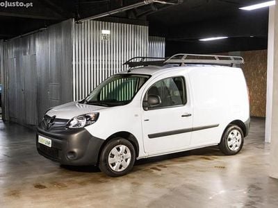 Usado Renault Kangoo 44 kW (60 HP) 2020 Branco Sedan
