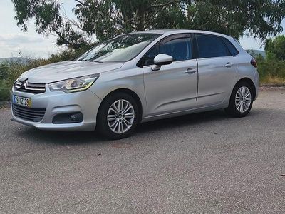 Citroën C4