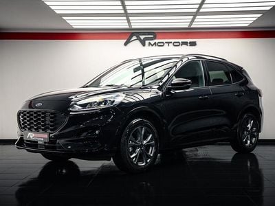 Usado Ford Kuga 225 HP (165 kW) 2023 Preto SUV