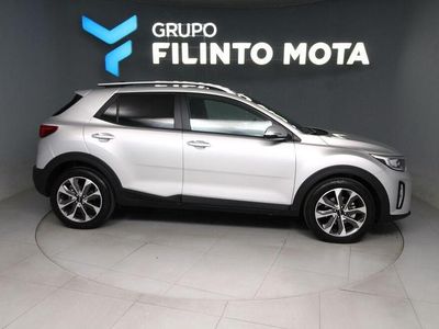 Cinza Usado 2025 Kia Stonic SUV | € 20.390 (Preço elevado)