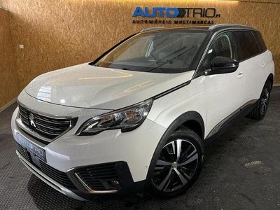 Branco Usado 2018 Peugeot 5008 Monovolume | € 19.500 (Preço justo)