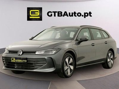 Usado VW Passat 136 HP (100 kW) 2025 Cinza Carrinha