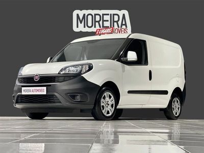 Usado Fiat Doblò Easy 95 HP (69 kW) 2021 Branco Monovolume