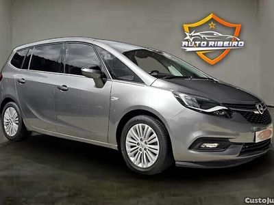 Usado Opel Zafira Innovation 134 HP (98 kW) 2017 Cinza Monovolume