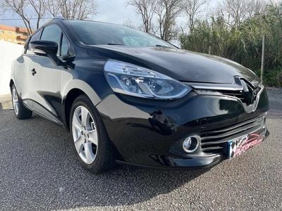Usado Renault Clio IV Dynamique 90 HP (66 kW) 2016 Preto Carrinha