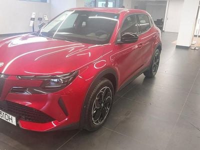 Vermelho Novo 2026 Alfa Romeo Junior SUV | € 33.800 (Preço justo)