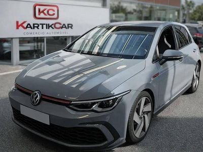 Cinzento Usado 2023 VW Golf VIII | € 34.999 (Bom preço)