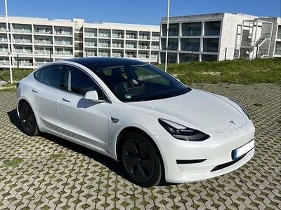 Usado 2020 Tesla Model 3 Standard Range Sedan | € 21.000 (Preço justo)