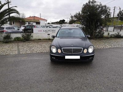 Usado Mercedes E220 170 HP (125 kW) 2006 Preto Carrinha