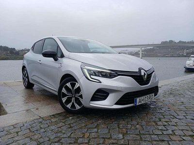 Cinzento Usado 2021 Renault Clio V | € 13.900 (Preço elevado)