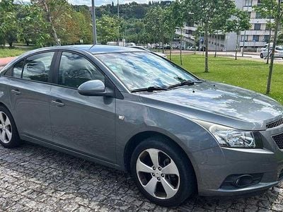 Usado 2009 Chevrolet Cruze LS Sedan | € 4.800 (Preço justo)