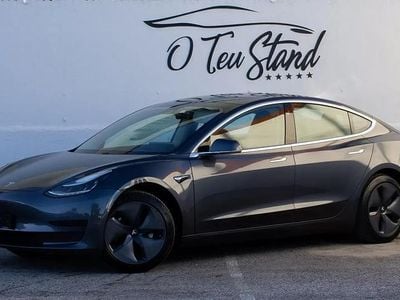 Usado Tesla Model 3 Standard Range Plus 239 kW (325 HP) 2020 Cinza antracite Sedan