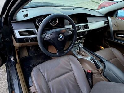 BMW 525