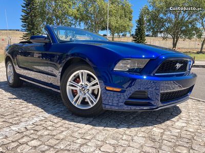 usado Ford Mustang Convertible V6 3.7 309cv