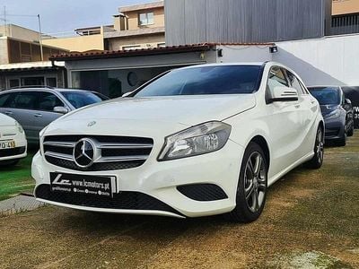 Usado Mercedes A180 109 HP (80 kW) 2015 Branco