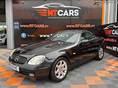 Usado Mercedes SLK200 192 HP (141 kW) 1998 Preto Cabrios
