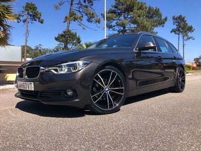 Castanho Usado 2016 BMW 320 Efficient Dynamics Carrinha | € 18.899