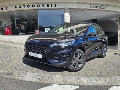Usado Ford Kuga 150 HP (110 kW) 2022 Preto SUV