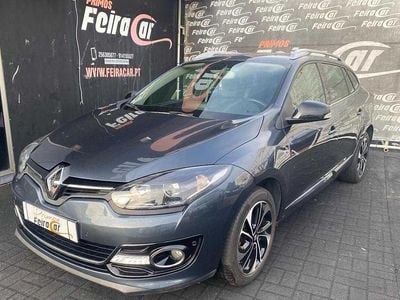 Usado Renault Mégane III Bose Edition 110 HP (80 kW) 2015 Cinza Carrinha