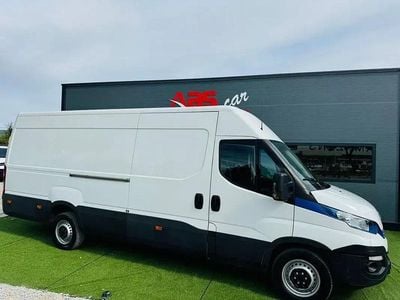 Usado Iveco Daily 140 HP (102 kW) 2019 Branco Sedan