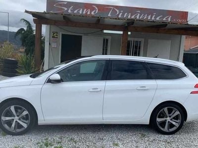 Branco Usado 2016 Peugeot 308 Allure Carrinha | € 12.500 (Preço elevado)