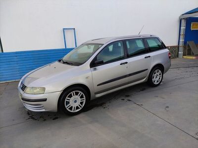 usado Fiat Stilo 2003 uma 1.6 super estimada aceito troca