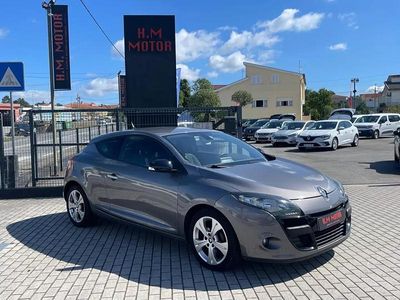 Cinzento Usado 2011 Renault Mégane Coupé Dynamique Coupé | € 8.900