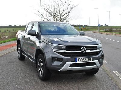 Usado VW Amarok Style 204 HP (150 kW) 2025 Cinza Pickup