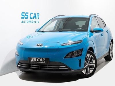 Usado Hyundai Kauai Premium 100 kW (136 HP) 2022 Azul SUV