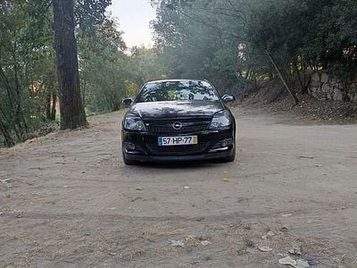 Opel Astra GTC