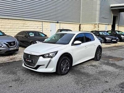 Usado Peugeot e-208 Allure 100 kW (136 HP) 2021 Branco Citadino